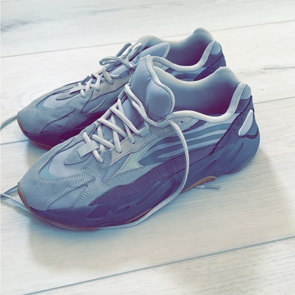Yeezy Boost size 11